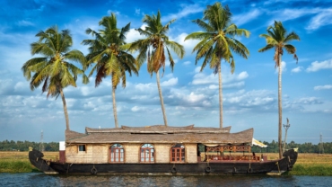houseboats in kerala